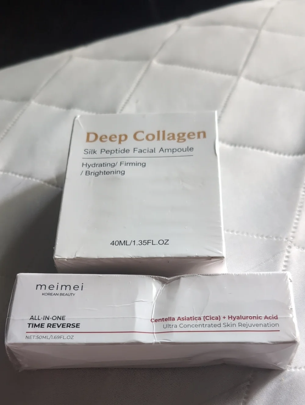 Deep Collagen Silk Peptide Facial Ampoule - White